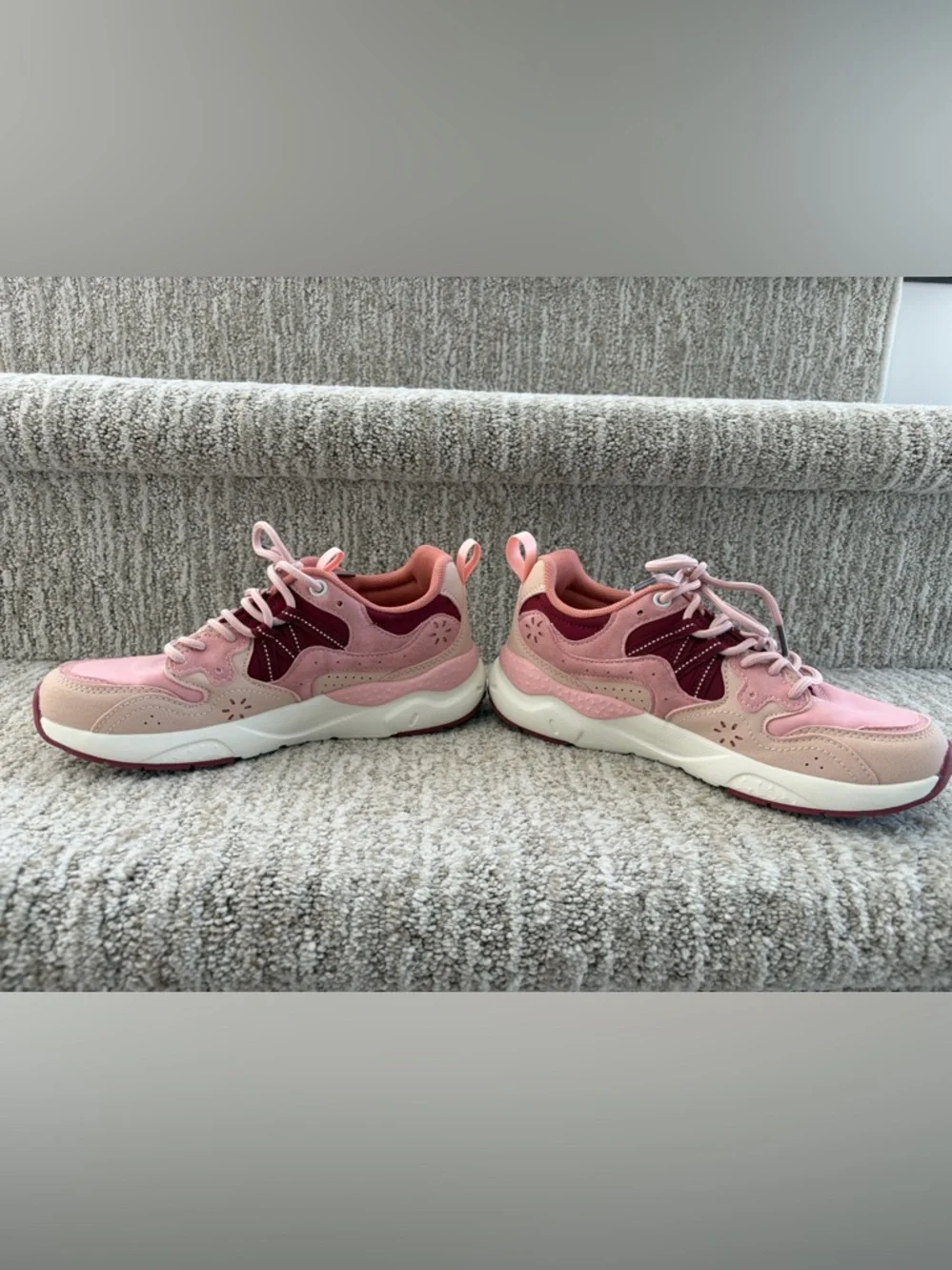Nicole Miller Pink and Burgundy Sneakers. Girls size Youth 3. - Picture 6 of 9